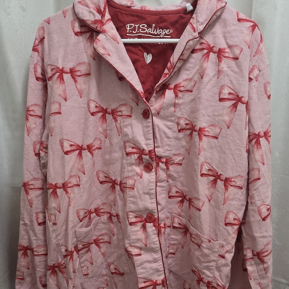 PJ Salvage Pink and Red Bow Pajama Set - Top Size Medium And Large For The Pants - Picture 3 of 11